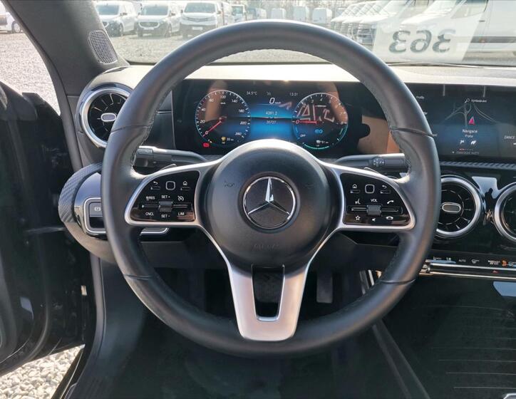 Mercedes-Benz CLA 17
