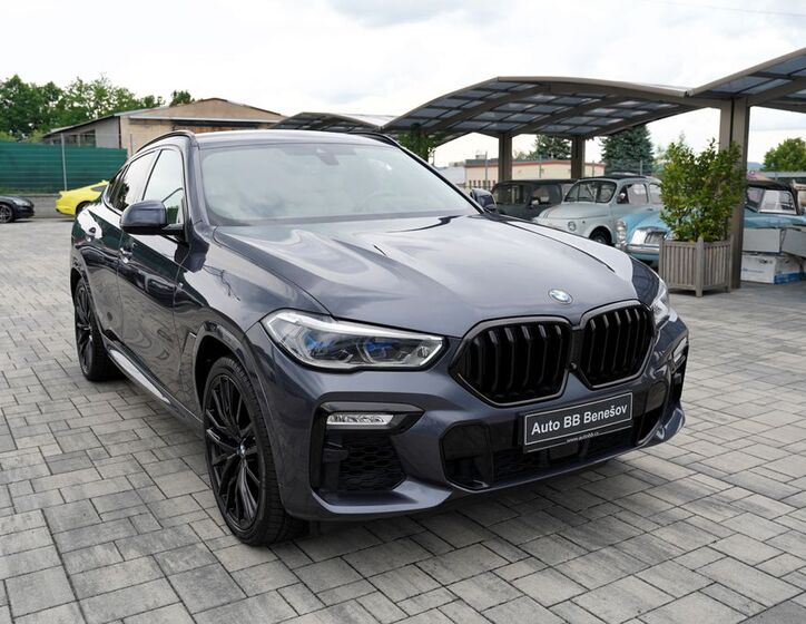 BMW X6 8