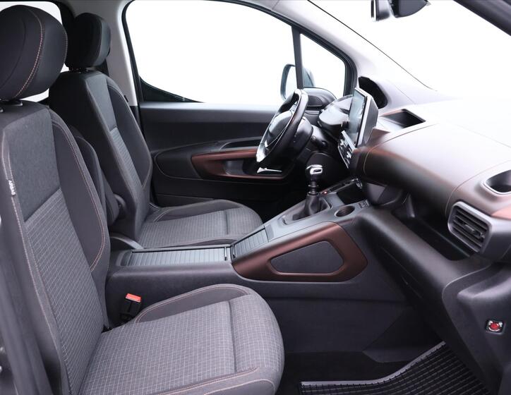 Peugeot Rifter 11