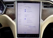 Tesla Model X 44