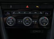 Volkswagen T-Roc 24