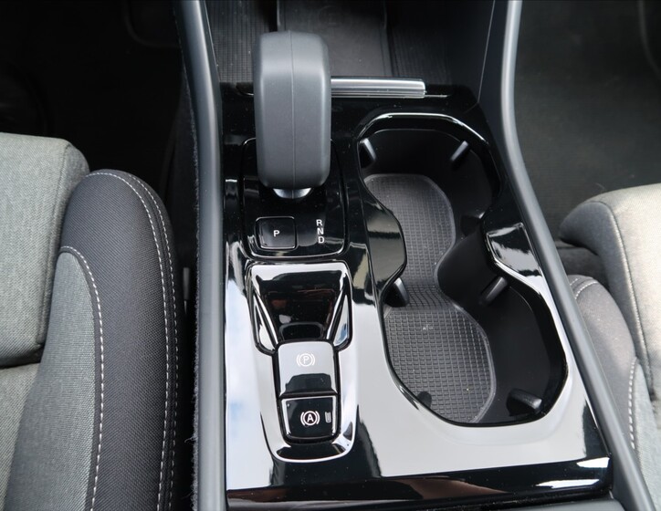 Volvo XC40 24