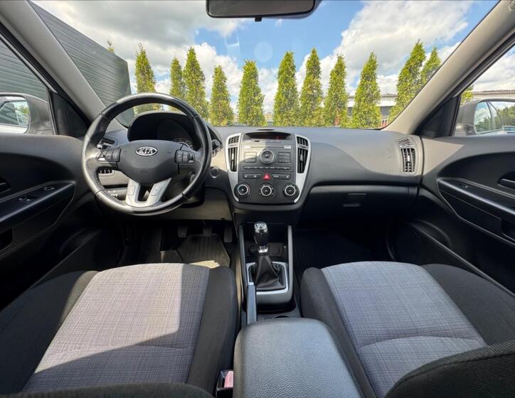 KIA Ceed 14