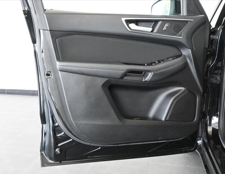 Ford S-MAX 26