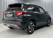 Suzuki Vitara 8
