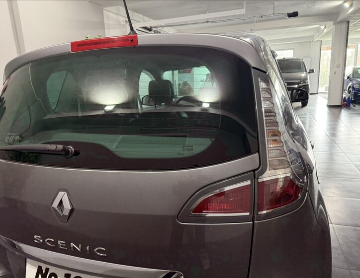 Renault Scénic 27