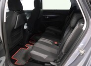 Peugeot 5008 8
