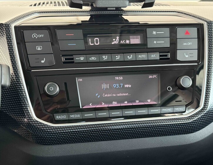Volkswagen up! 11