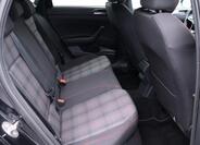 Volkswagen Polo 12