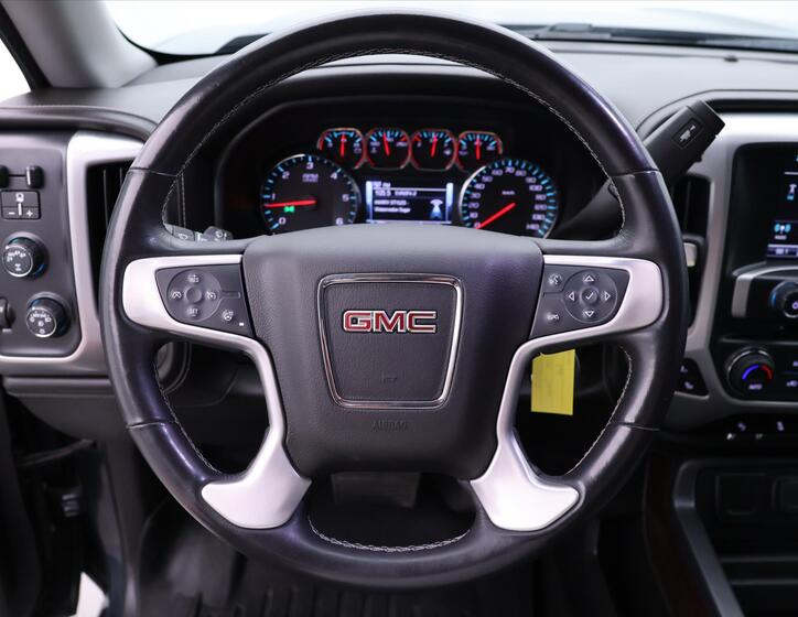 GMC Sierra 20