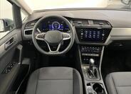 Volkswagen Touran 5