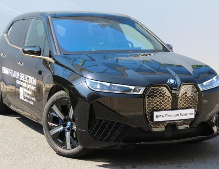 BMW iX 7