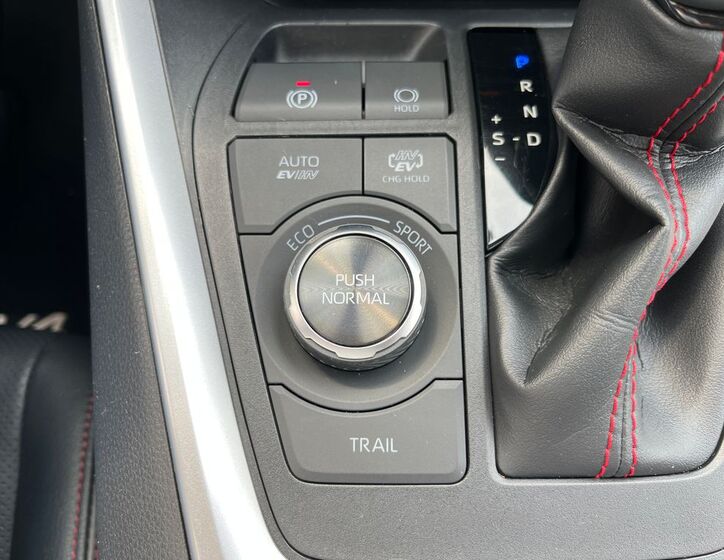 Toyota RAV4 24