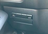 Lexus NX 300h 22