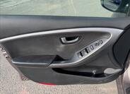 Hyundai i30 20