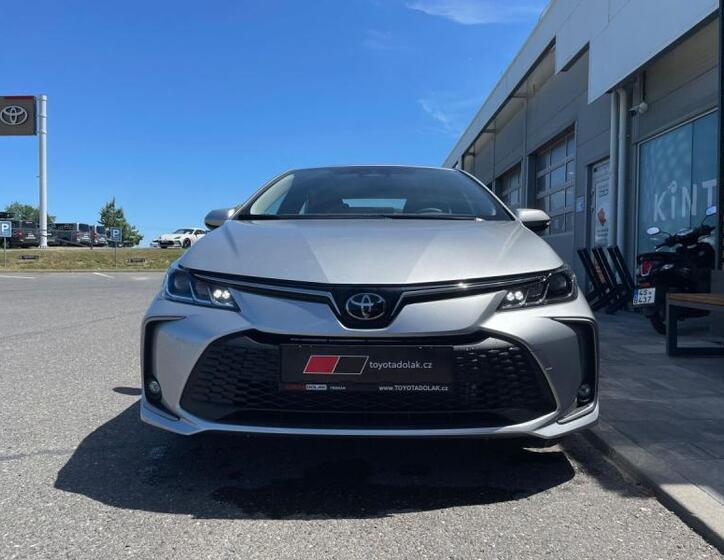Toyota Corolla 2