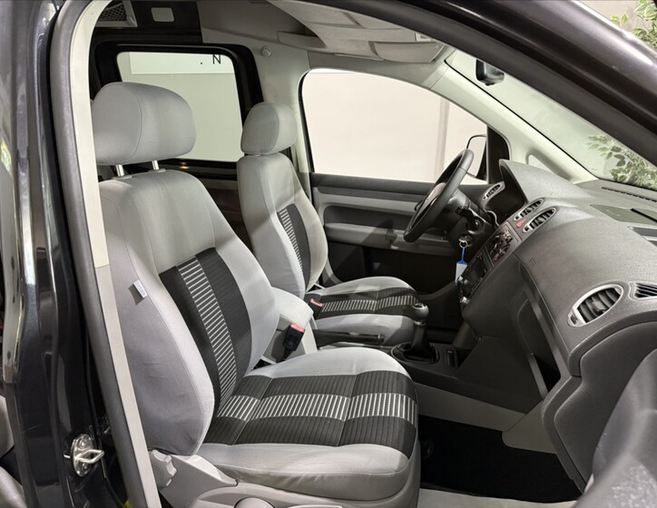 Volkswagen Caddy 19