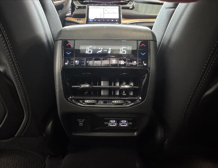 Jeep Grand Cherokee 17