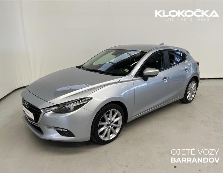 Mazda 3 1
