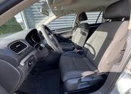 Volkswagen Golf 11