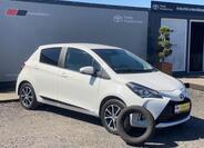 Toyota Yaris 1