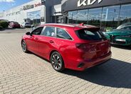 KIA Ceed 5