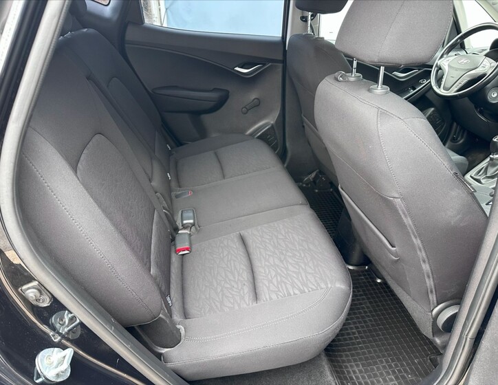 Hyundai ix20 14