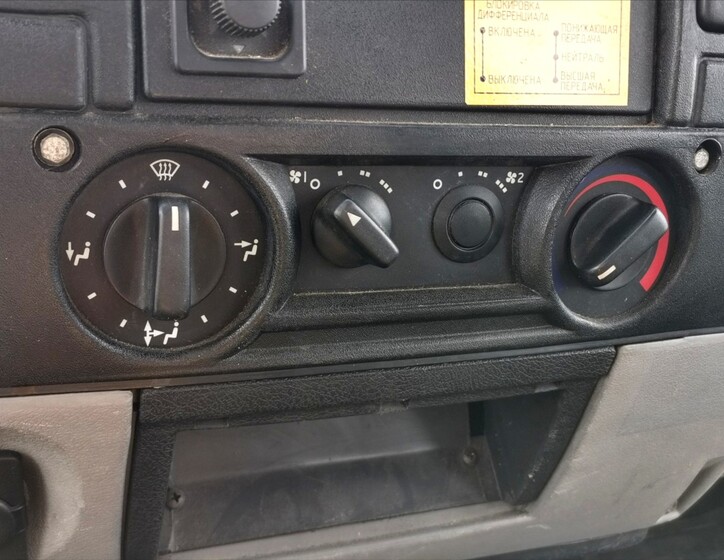 GAZ Ostatní 12