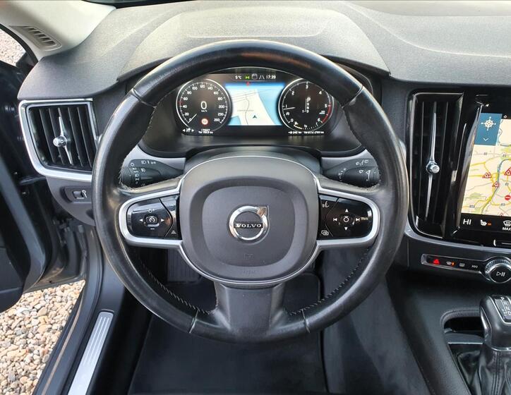Volvo V90 20