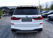 BMW X7 5