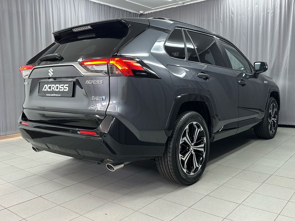 Suzuki Across