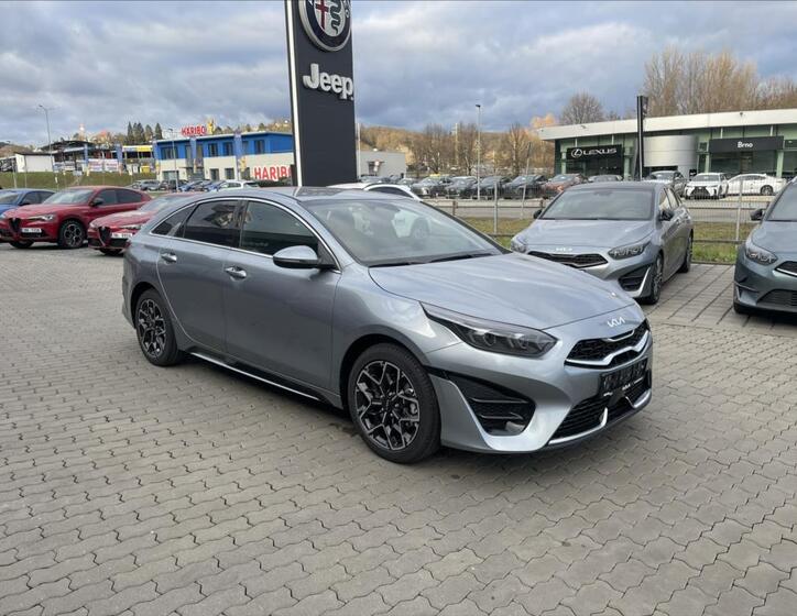 KIA ProCeed 1