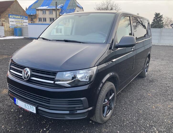 Volkswagen Multivan 29