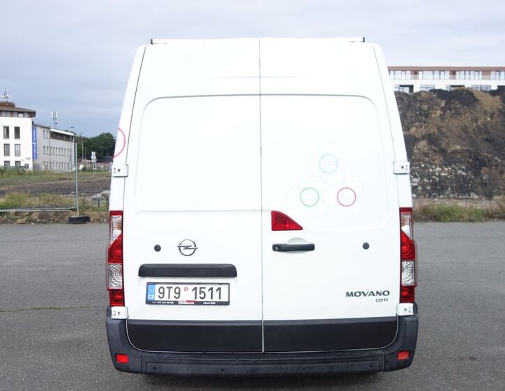 Opel Movano 8