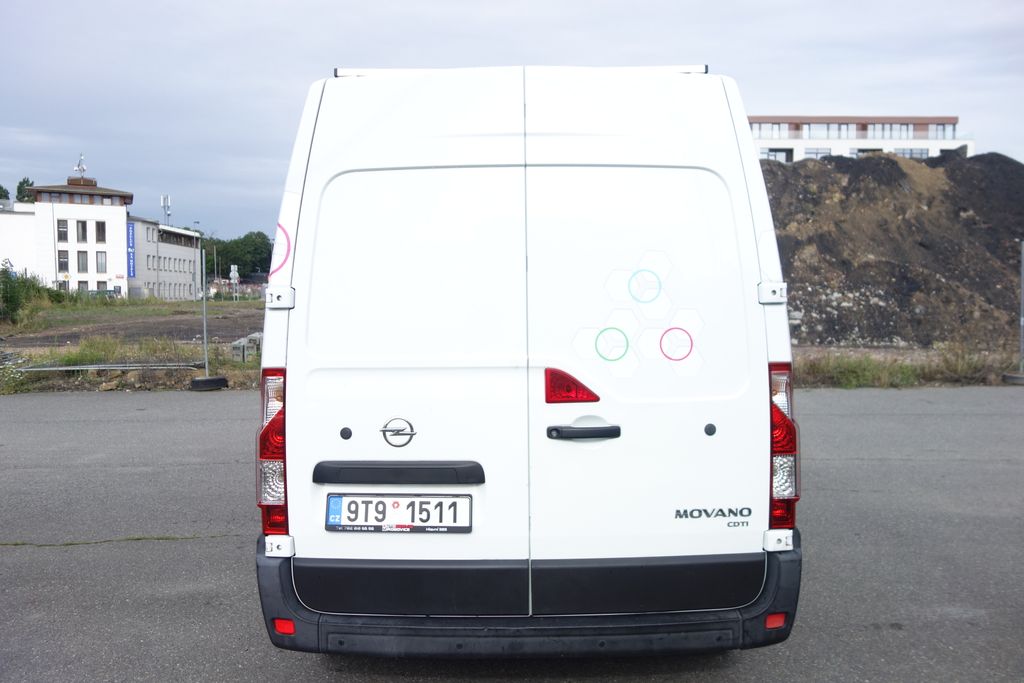 Opel Movano