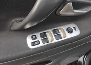 Suzuki Liana 11