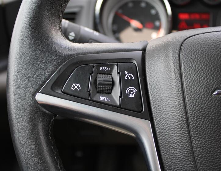 Opel Astra 13