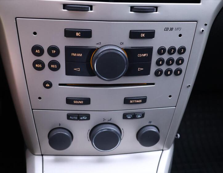 Opel Astra 23