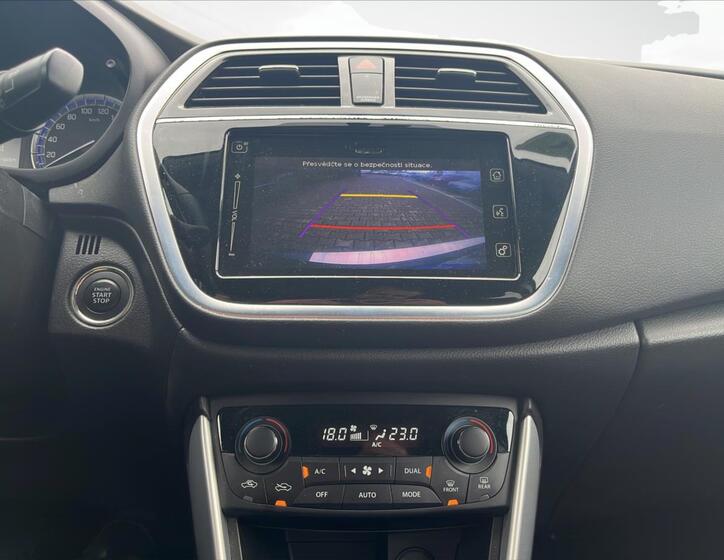 Suzuki SX4 S-Cross 14