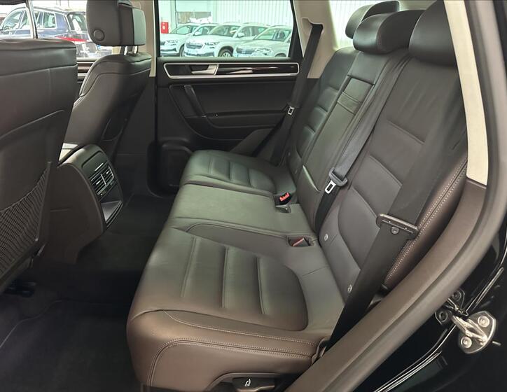 Volkswagen Touareg 21
