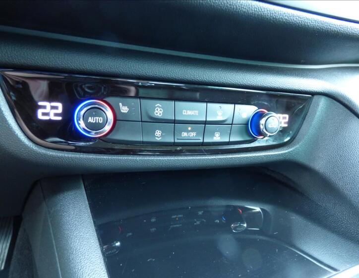 Opel Insignia 43