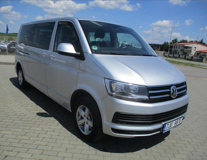 Volkswagen Caravelle 6