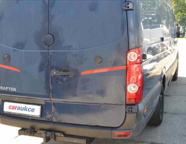 Volkswagen Crafter 16
