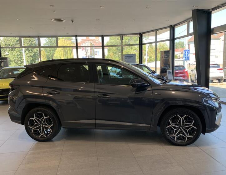 Hyundai Tucson 4