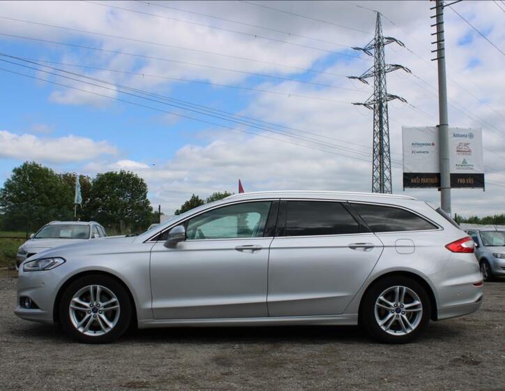 Ford Mondeo 8