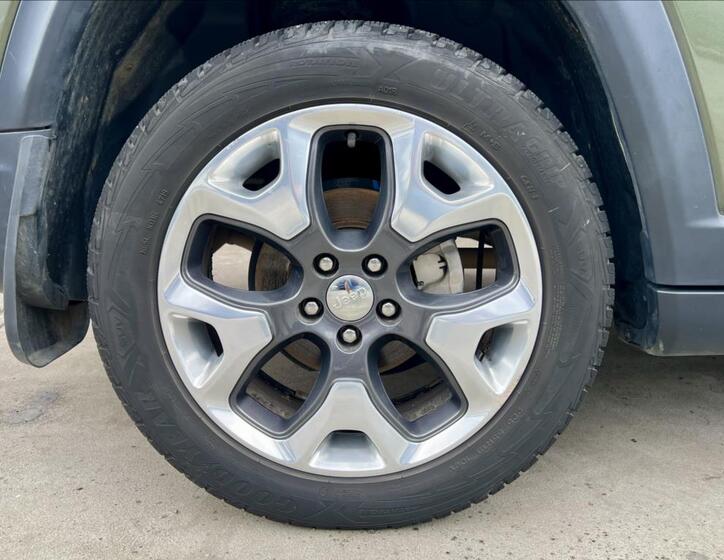 Jeep Compass 44