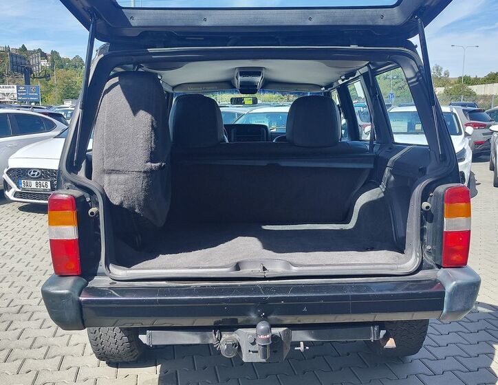 Jeep Cherokee 9