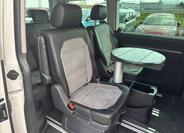Volkswagen Multivan 15