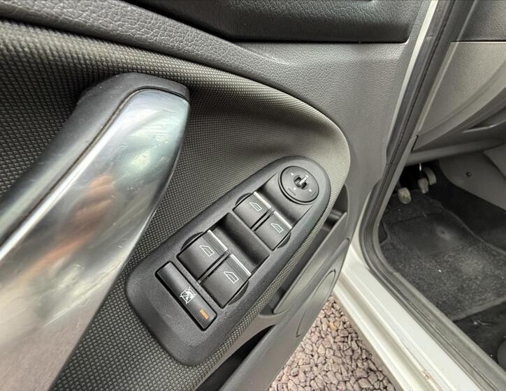Ford C-MAX 6