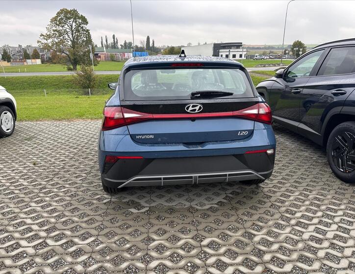 Hyundai i20 4